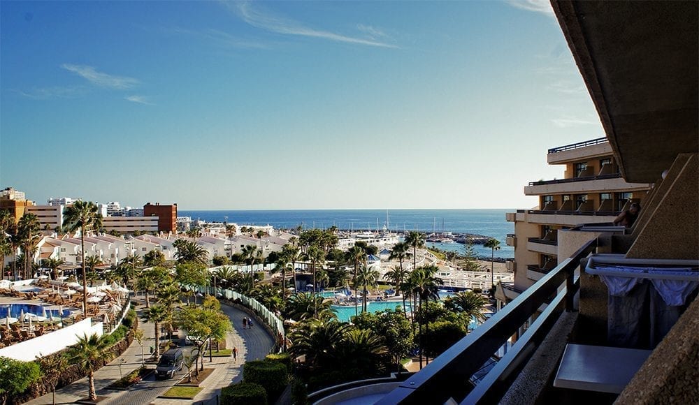 widok z balkonu w hotelu Iberostar Torviscas Playa